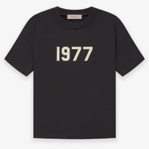 1977 Black Casual T-Shirt